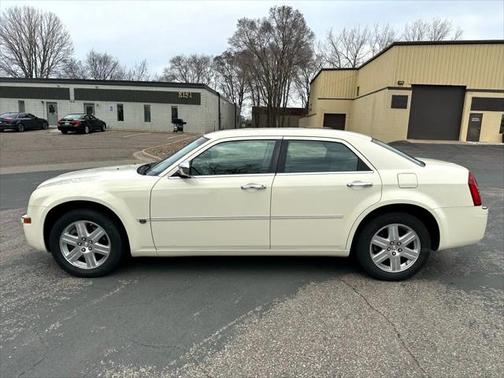 2006 Chrysler 300C Base