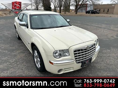 2006 Chrysler 300C Base