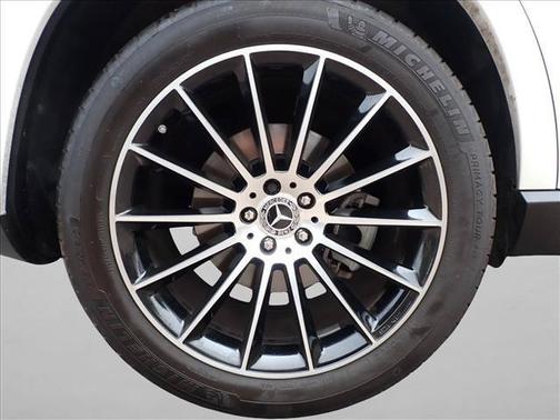 Polar White 2020 Mercedes-Benz GLE 580 AWD 4MATIC
