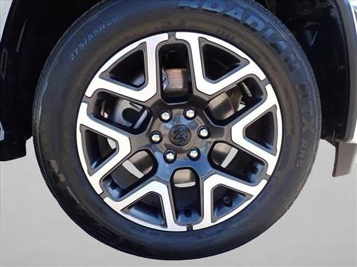 Bright White Clearcoat 2025 RAM 1500 Laramie