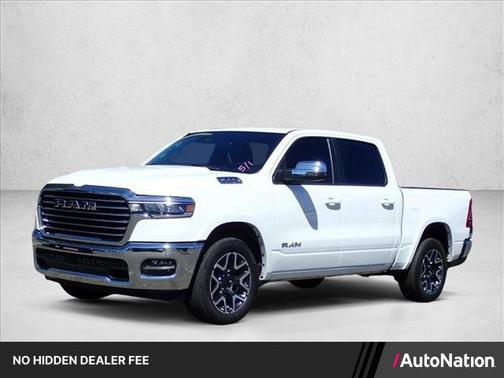Bright White Clearcoat 2025 RAM 1500 Laramie