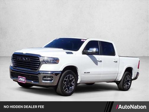 Bright White Clearcoat 2025 RAM 1500 Laramie