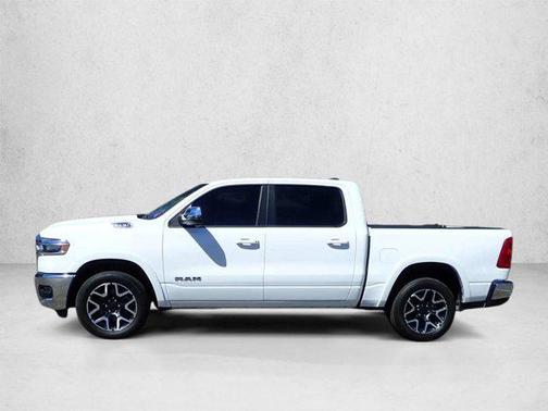 Bright White Clearcoat 2025 RAM 1500 Laramie