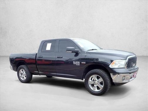 Brilliant Black Crystal Pearlcoat 2019 RAM 1500 Big Horn