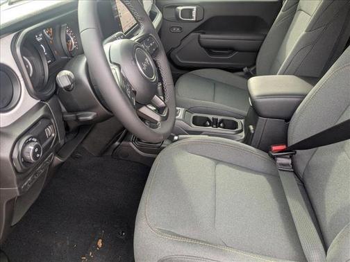 2026 Jeep Gladiator Sport S