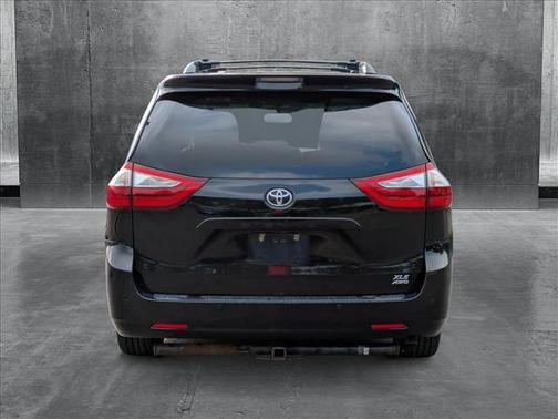 2015 Toyota Sienna XLE Premium