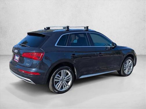 Moonlight Blue Metallic 2020 Audi Q5 45 Premium Plus