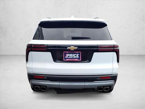 Summit White 2025 Chevrolet Traverse LT