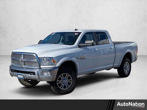 2017 RAM 3500 Laramie Crew Cab 4x4 6'4' Box