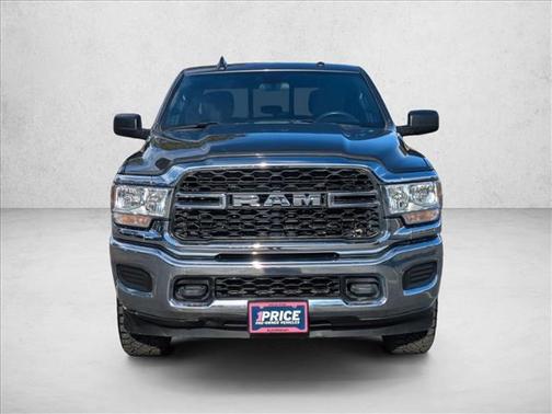 2022 RAM 2500 Tradesman Crew Cab 4x4 6'4' Box