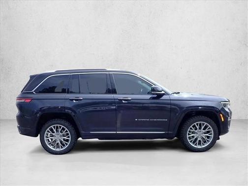 Midnight Sky 2022 Jeep Grand Cherokee 4xe Summit