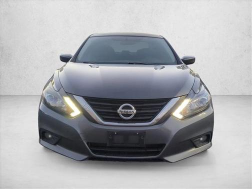2017 Nissan Altima 3.5 SR