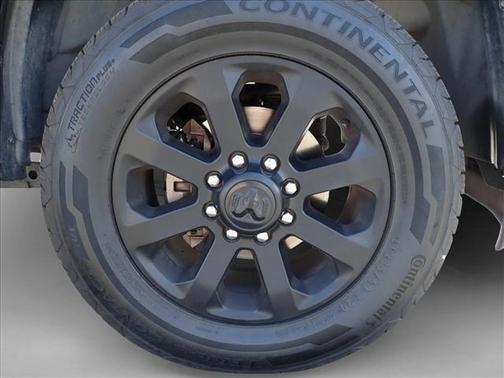 Patriot Blue Pearlcoat 2024 RAM 2500 Laramie Crew Cab 4x4 6'4' Box