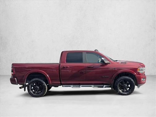 2022 RAM 2500 Laramie Crew Cab 4x4 6'4' Box