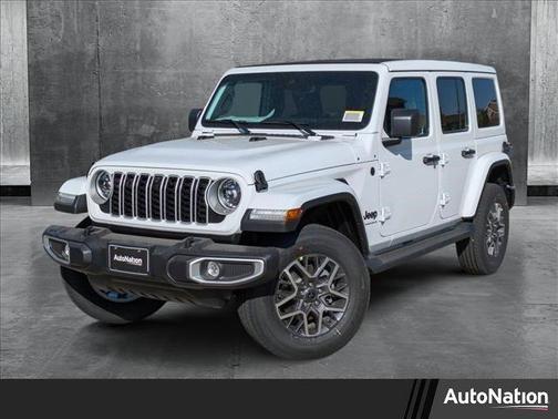2025 Jeep Wrangler 4-Door Sahara 4x4