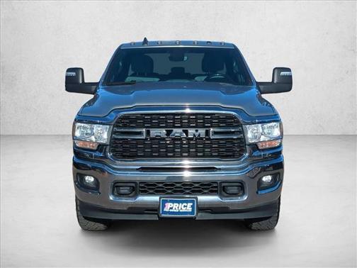 2023 RAM 2500 Big Horn Crew Cab 4x4 8' Box