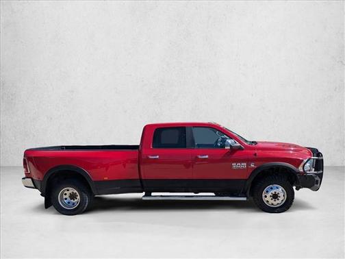 Flame Red Clearcoat 2018 RAM 3500 Laramie Crew Cab 4x4 8' Box