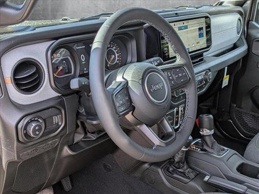 2025 Jeep Gladiator Sport S