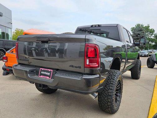 2025 RAM 2500 Laramie Crew Cab 4x4 6'4' Box