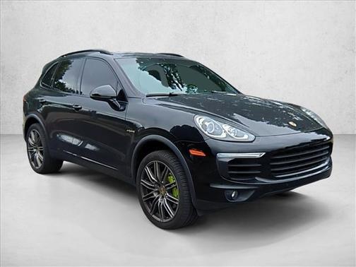 2016 Porsche Cayenne S