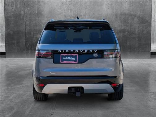 2023 Land Rover Discovery P360 Metropolitan Edition