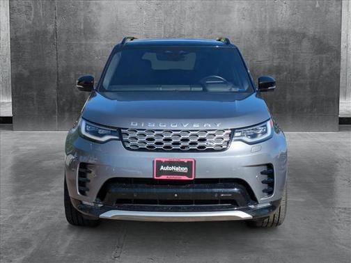 2023 Land Rover Discovery P360 Metropolitan Edition