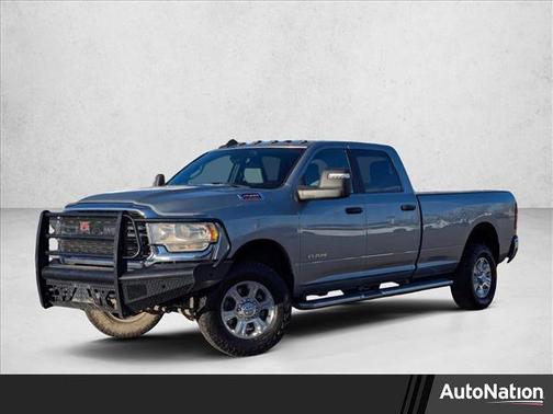 2023 RAM 2500 Big Horn Crew Cab 4x4 8' Box