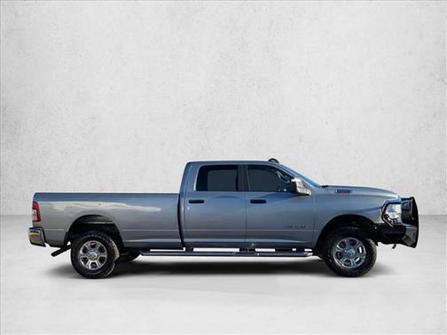 2023 RAM 2500 Big Horn Crew Cab 4x4 8' Box