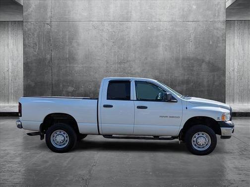 2004 Dodge Ram 2500 ST Quad Cab