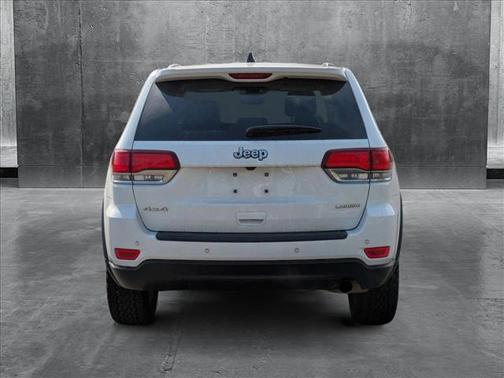 2022 Jeep Grand Cherokee Laredo