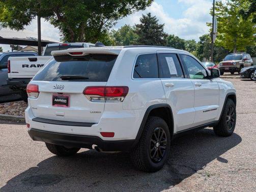 2022 Jeep Grand Cherokee Laredo