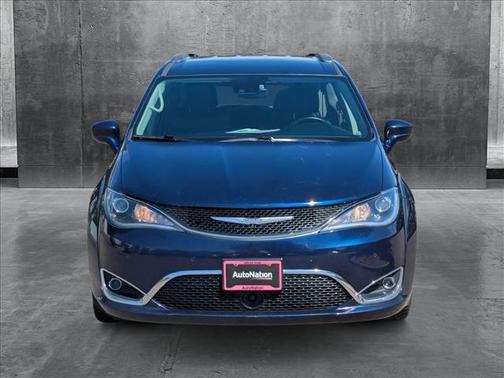 2018 Chrysler Pacifica Touring-L