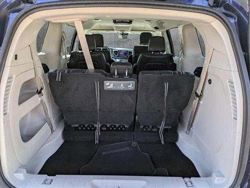 2018 Chrysler Pacifica Touring-L