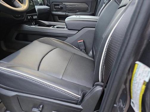 2025 RAM 2500 Limited Mega Cab 4x4 6'4' Box