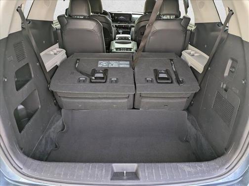 Astra Blue 2024 Kia Carnival EX