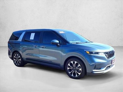 Astra Blue 2024 Kia Carnival EX