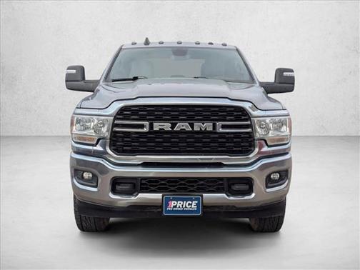 2023 RAM 2500 Big Horn Crew Cab 4x4 8' Box