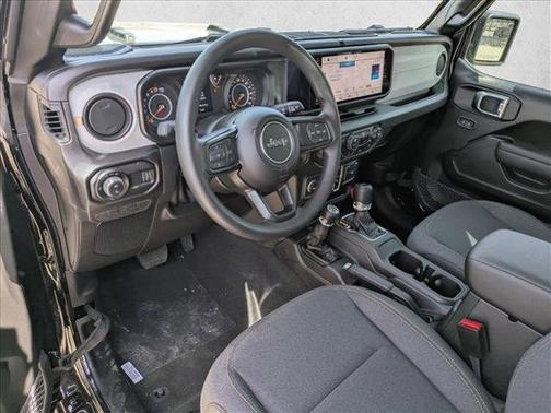 Black Clearcoat 2026 Jeep Gladiator Sport