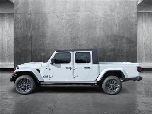 2025 Jeep Gladiator Sport S