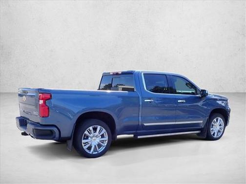 Lakeshore Blue Metal 2024 Chevrolet Silverado 1500 High Country