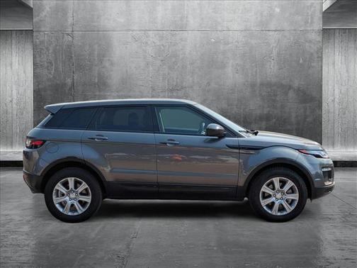 2019 Land Rover Range Rover Evoque SE
