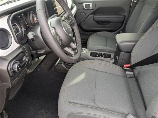 2026 Jeep Gladiator Sport S