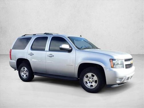 Silver Ice Metallic 2013 Chevrolet Tahoe LS