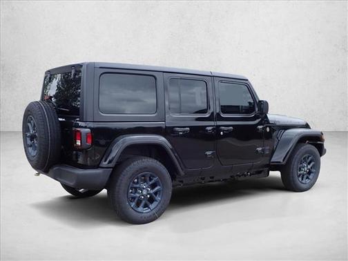 Black Clearcoat 2026 Jeep Wrangler 85th Anniversary
