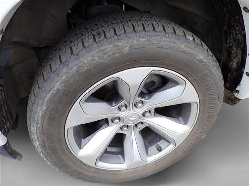 Bright White Clearcoat 2022 RAM 1500 Limited