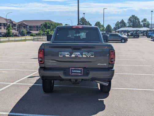2025 RAM 2500 Big Horn Crew Cab 4x4 6'4' Box