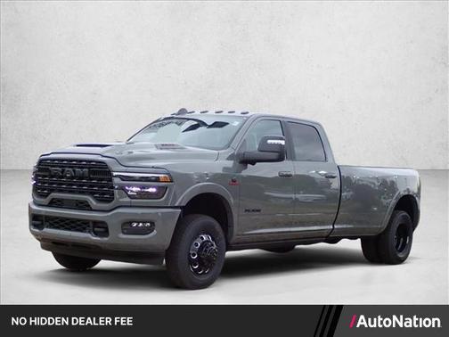 Ceramic Gray Clearcoat 2026 RAM 3500 Limited Crew Cab 4x4 8' Box