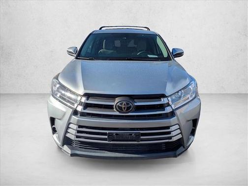 2018 Toyota Highlander LE