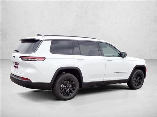 Bright White Clearcoat 2026 Jeep Grand Cherokee L Altitude