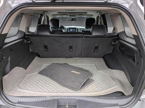 2010 Jeep Grand Cherokee Laredo